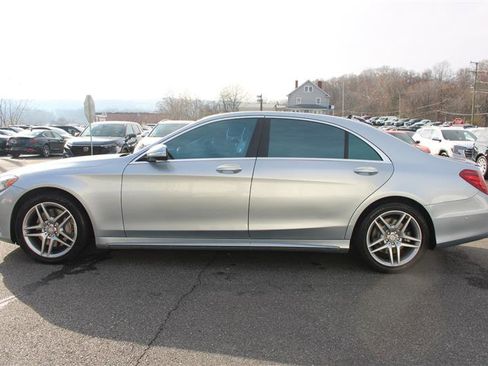 Used 2015 Mercedes-Benz S 550 4MATIC Sedan image 5