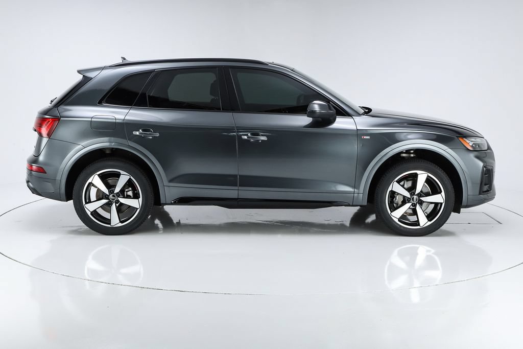Used 2023 Audi Q5 2.0T Premium Plus w/ Premium Plus Package AWD/4WD image 14
