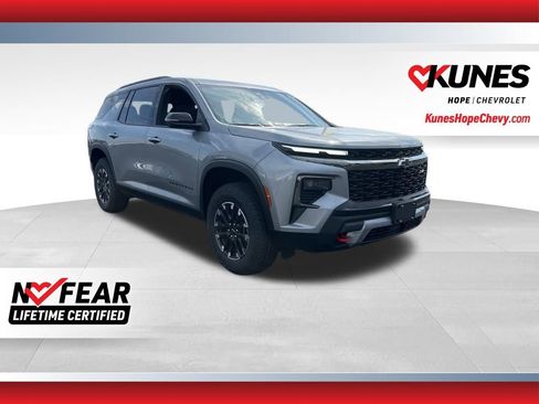 New 2026 Chevrolet Traverse Z71 image 1