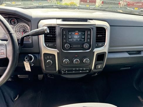 Used 2016 RAM 2500 Big Horn w/ Black Appearance Group AWD/4WD image 21