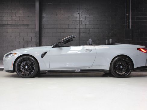 Used 2022 BMW M4 xDrive Competition image 3