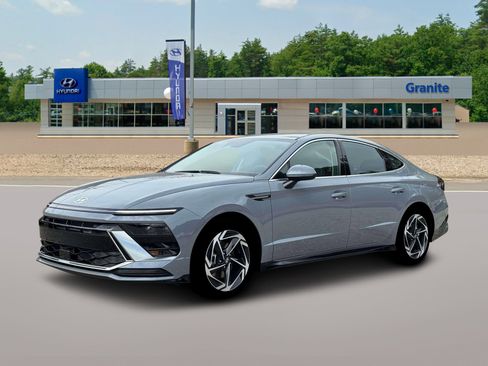 New 2026 Hyundai Sonata SEL image 2