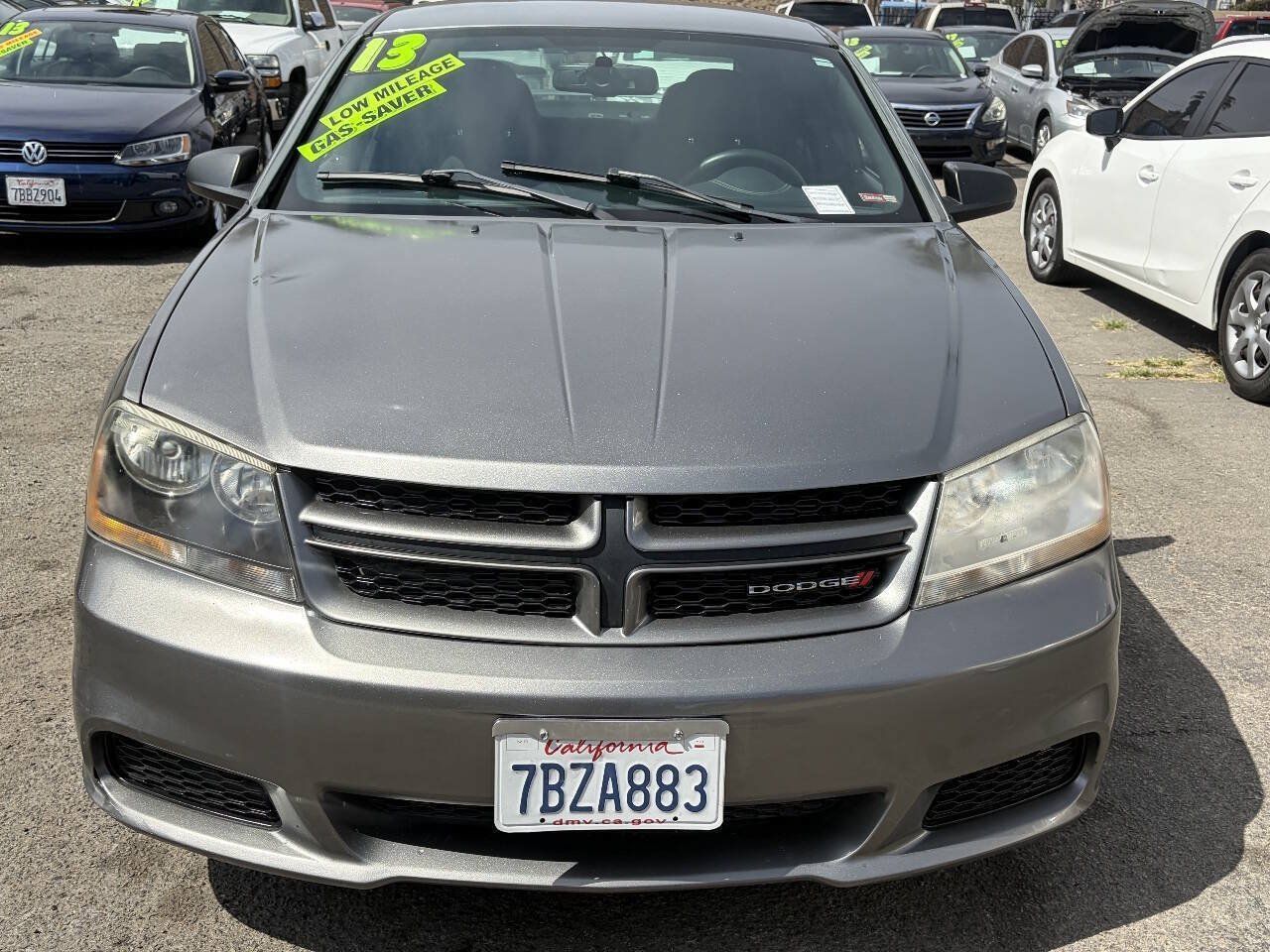 Used 2013 Dodge Avenger SE FWD image 3