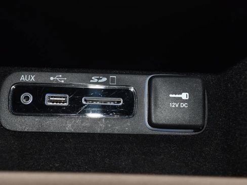 Used 2017 Jeep Grand Cherokee Laredo w/ Quick Order Package 23E AWD/4WD image 13
