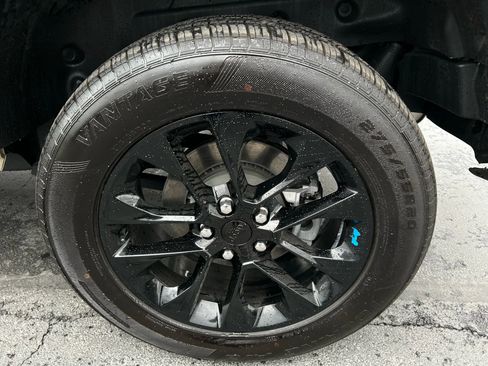 Used 2022 Jeep Wrangler Unlimited Sahara w/ Cold Weather Group image 29