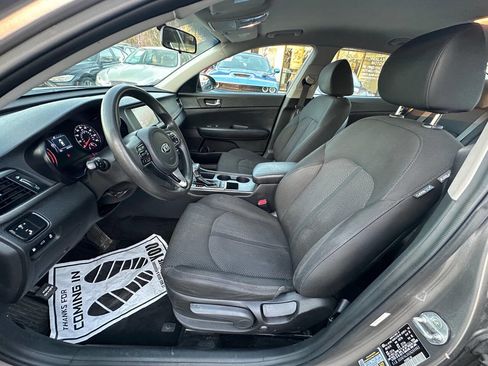 Used 2018 Kia Optima LX w/ 17" Alloy Wheels Package image 13