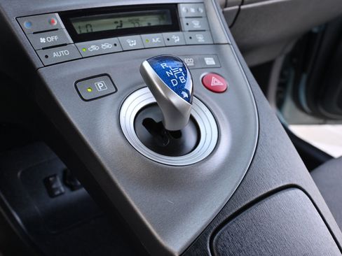 Used 2014 Toyota Prius Prime Plug-In Hybrid FWD image 19