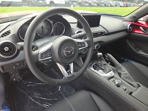 New 2026 MAZDA MX-5 Miata Grand Touring w/ Weather Package RWD image 18