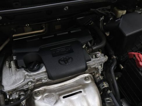 Used 2016 Toyota RAV4 XLE FWD image 28
