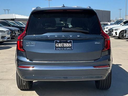 New 2026 Volvo XC90 B6 Plus w/ Protection Package Premier image 7