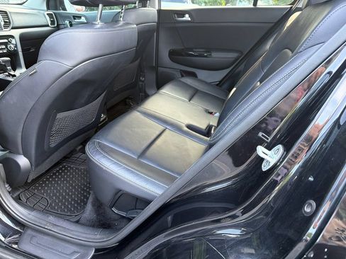 Used 2018 Kia Sportage EX FWD image 20