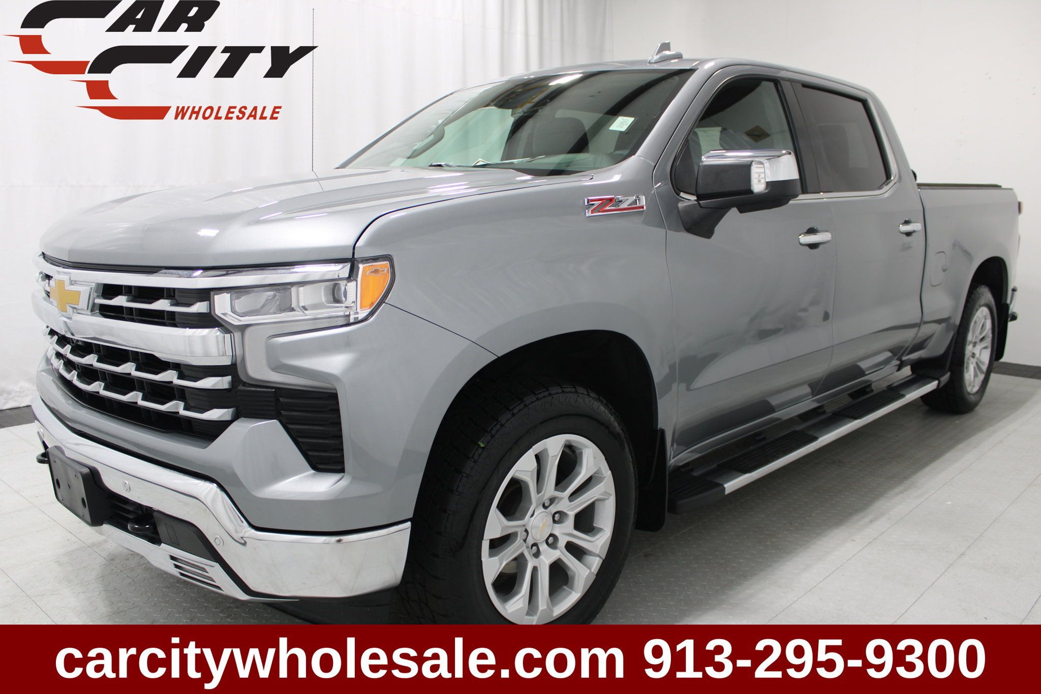 Used 2024 Chevrolet Silverado 1500 LTZ AWD/4WD image 1