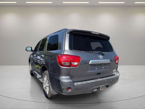 Used 2012 Toyota Sequoia Limited RWD image 9