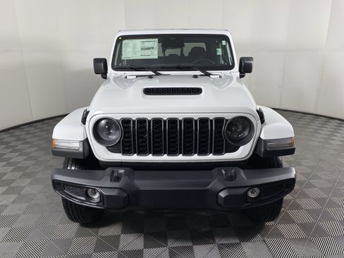 New 2026 Jeep Gladiator Sport image 10