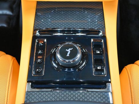 New 2027 Rolls-Royce Ghost Black Badge AWD/4WD image 23
