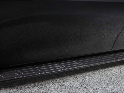 Used 2024 Nissan Armada SL image 12