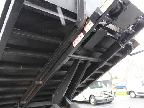 Used 2019 Ford F550 4x4 SuperCab Super Duty image 40