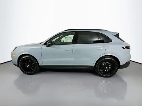 New 2026 Porsche Cayenne AWD/4WD image 2