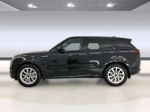 New 2026 Land Rover Range Rover Sport SE image 2