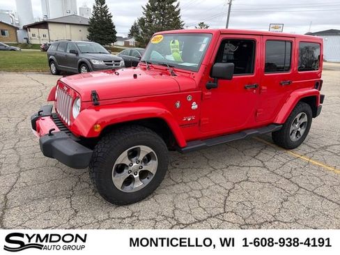 Used 2017 Jeep Wrangler Unlimited Sahara w/ Dual Top Group image 8