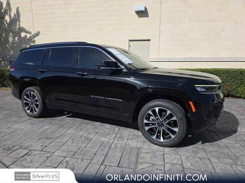 Used 2022 Jeep Grand Cherokee L Overland image 1