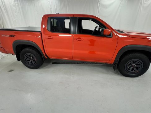 Certified 2025 Nissan Frontier PRO-4X w/ Pro Convenience Package AWD/4WD image 2