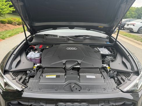 New 2026 Audi Q8 Premium Plus AWD/4WD image 16