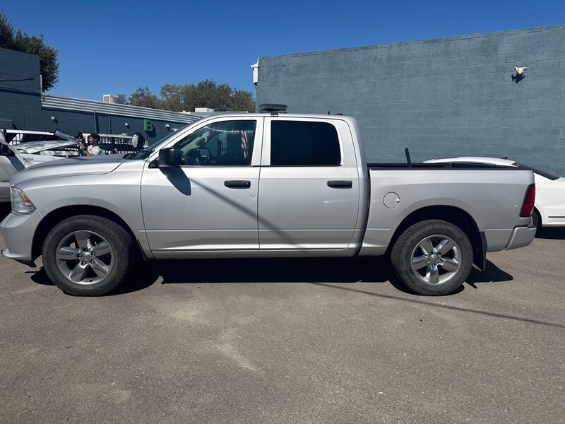 Used 2019 RAM 1500 Express w/ Express Value Package AWD/4WD image 5
