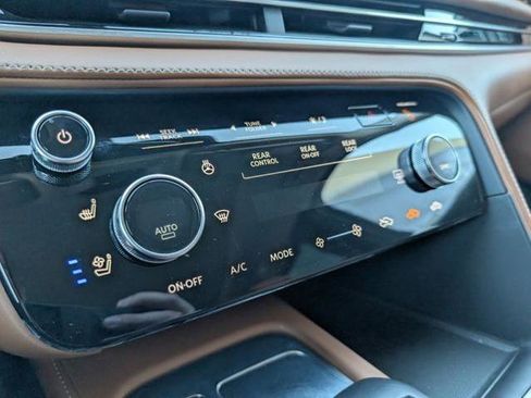 Certified 2023 INFINITI QX60 Sensory w/ Vision Package image 11