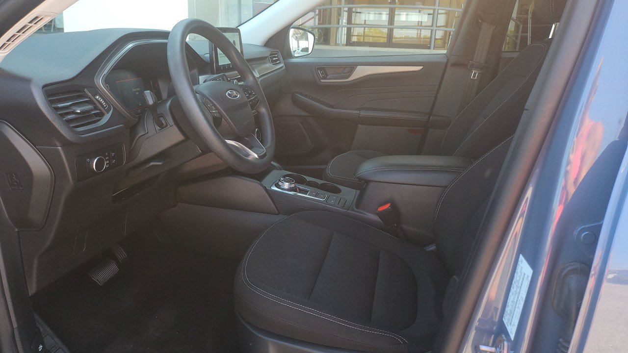 Used 2025 Ford Escape Active FWD image 10