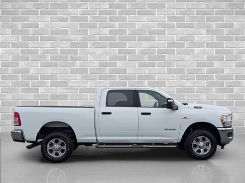 Used 2024 RAM 2500 Big Horn w/ Off Road Package AWD/4WD image 6