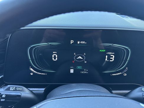 Used 2023 Kia Niro EX Touring FWD image 37
