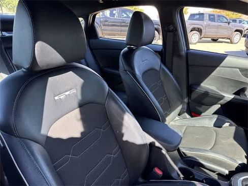Used 2021 Kia Forte GT-Line image 16