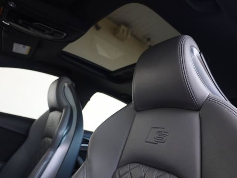 Used 2018 Audi S4 Premium Plus w/ S Sport Package AWD/4WD image 18