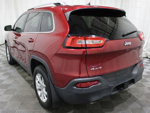 Used 2015 Jeep Cherokee Latitude AWD/4WD image 27