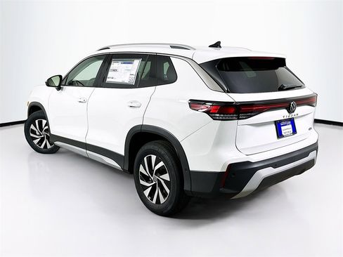 New 2025 Volkswagen Tiguan S image 6