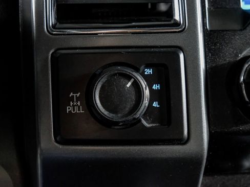 Used 2021 Ford F250 XLT w/ XLT Premium Package image 24