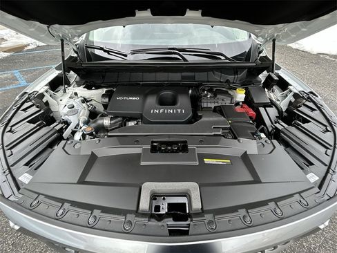 New 2026 INFINITI QX60 Luxe image 10