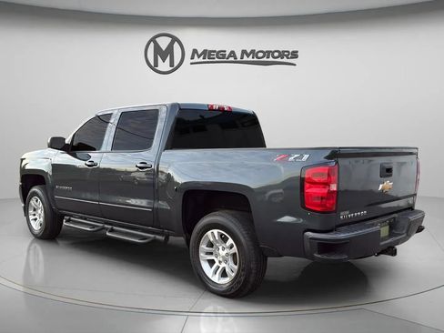 Used 2018 Chevrolet Silverado 1500 LT w/ All Star Edition image 3