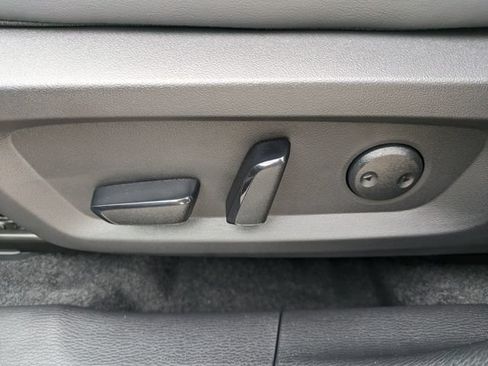 New 2026 Mitsubishi Outlander LE FWD image 20