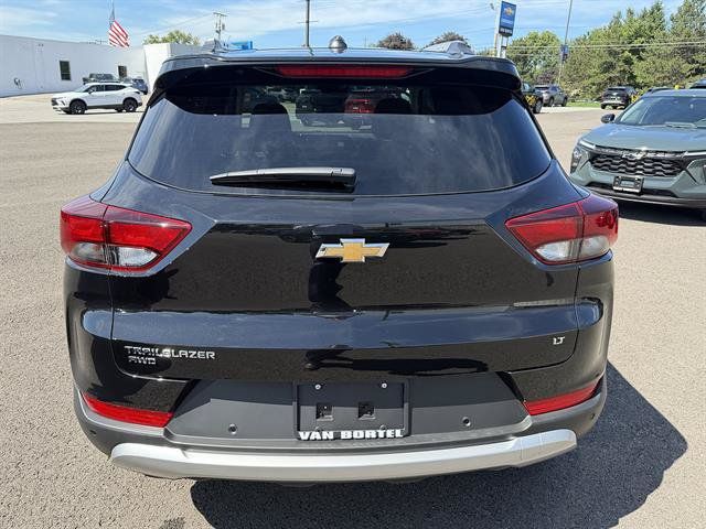 New 2026 Chevrolet TrailBlazer LT w/ Convenience Package AWD/4WD image 4