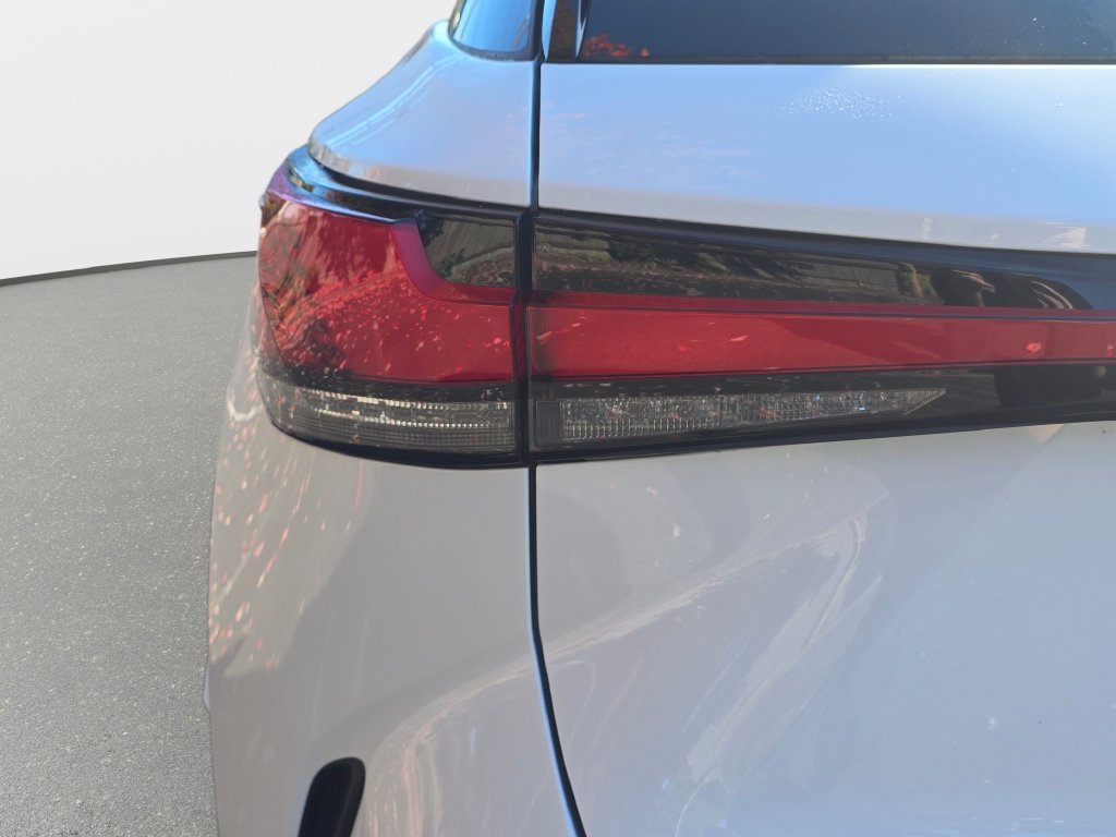 Certified 2023 Lexus RX 350 F Sport w/ Cold Area Package AWD/4WD image 34