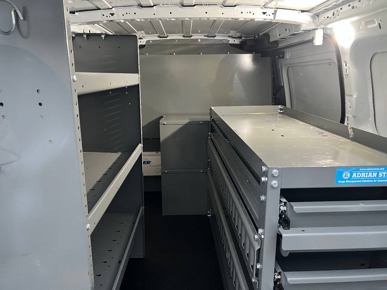Used 2020 Ford Transit Connect XL FWD image 17