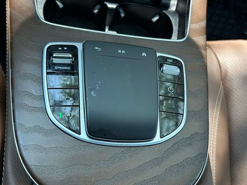 Used 2023 Mercedes-Benz E 350 4MATIC Sedan image 20