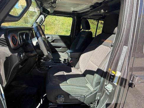 Used 2021 Jeep Gladiator Mojave image 13