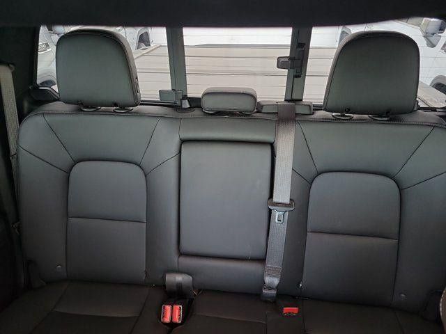 Used 2023 GMC Canyon Elevation w/ Elevation Premium Package AWD/4WD image 15