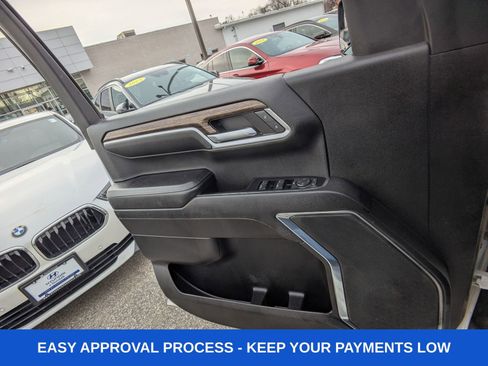 Used 2023 GMC Sierra 1500 SLE image 30