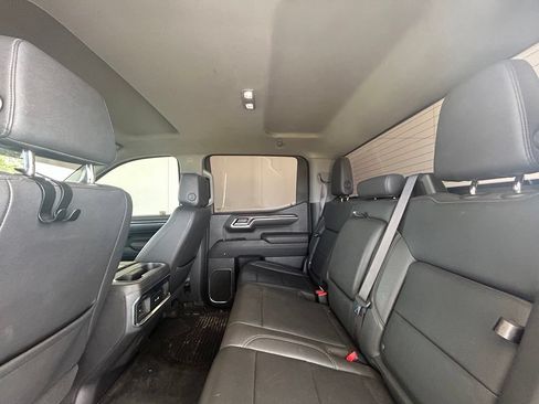 Used 2023 GMC Sierra 1500 SLT w/ SLT Premium Package AWD/4WD image 15