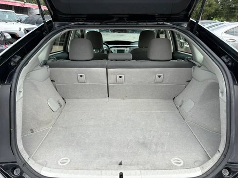 Used 2014 Toyota Prius Two FWD image 12