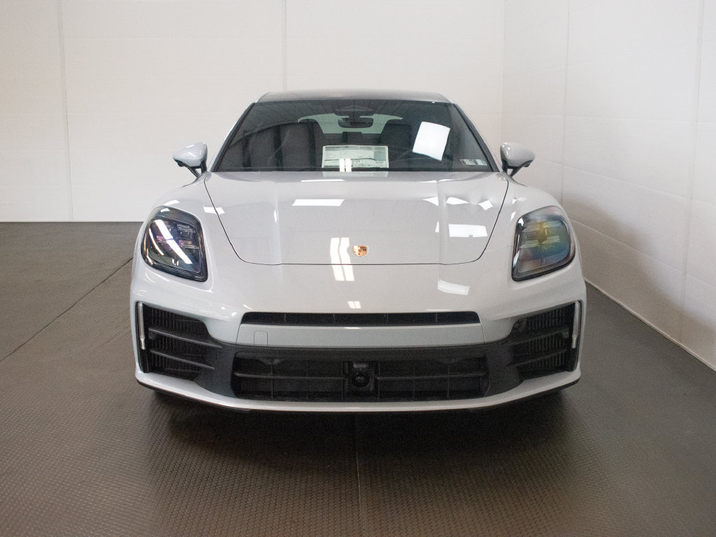 New 2026 Porsche Panamera image 7